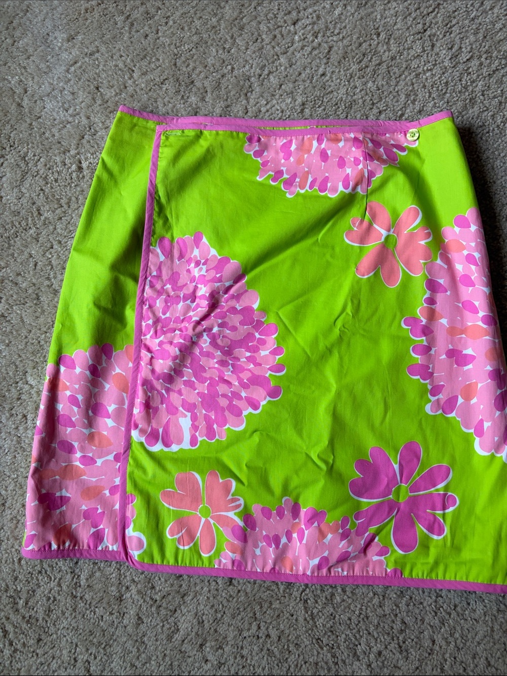 Lilly Pulitzer Women’s Floral Wrap Swim Skirt in Lime Green and Pink